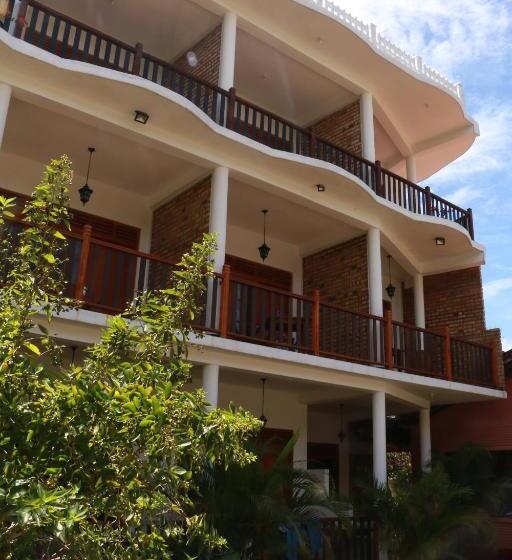 Hotel Dilara Resort Mirissa