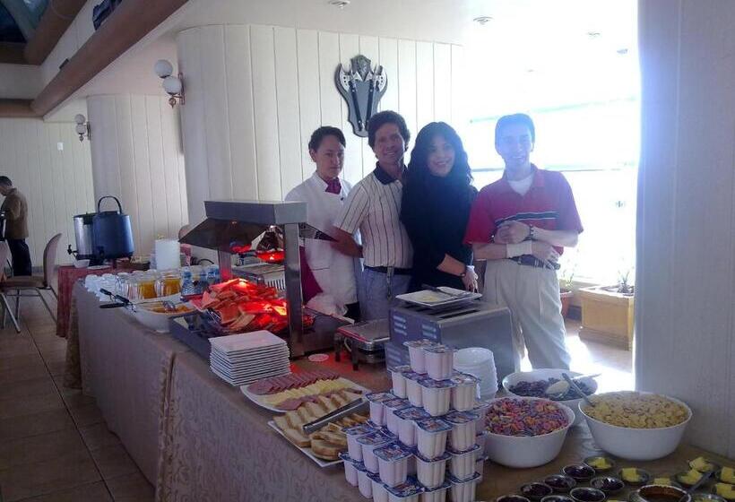 هتل Eden by Bluebay