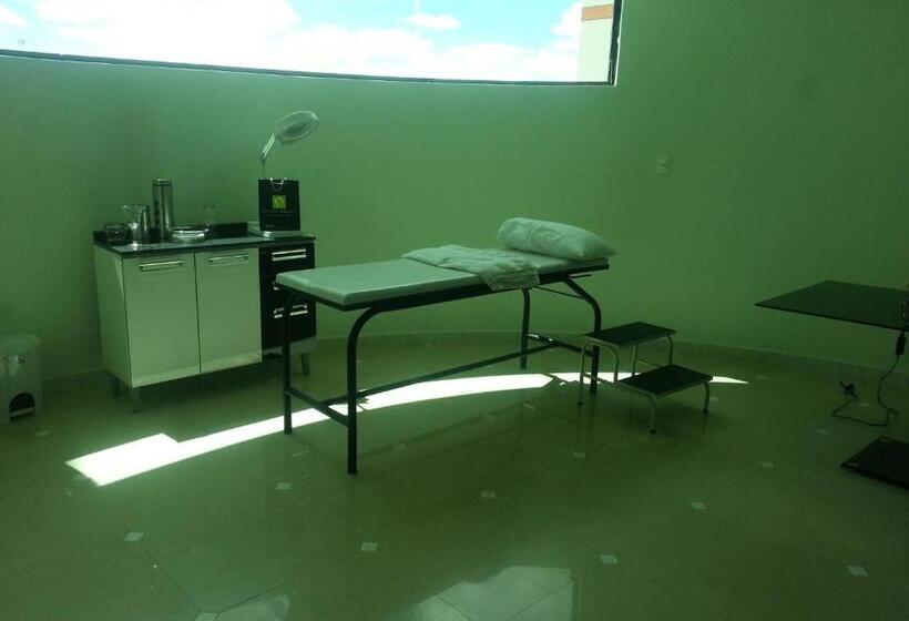 هتل Eden by Bluebay