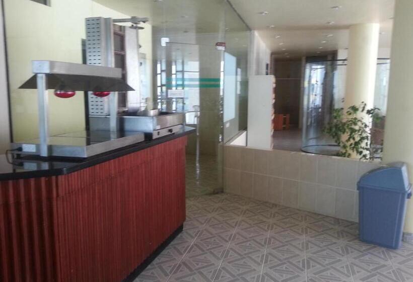 هتل Eden by Bluebay