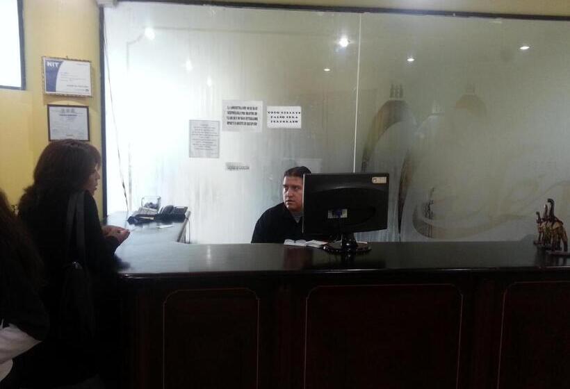 هتل Eden by Bluebay