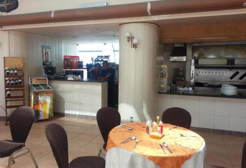 هتل Eden by Bluebay