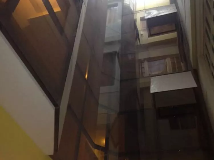 هتل Houston