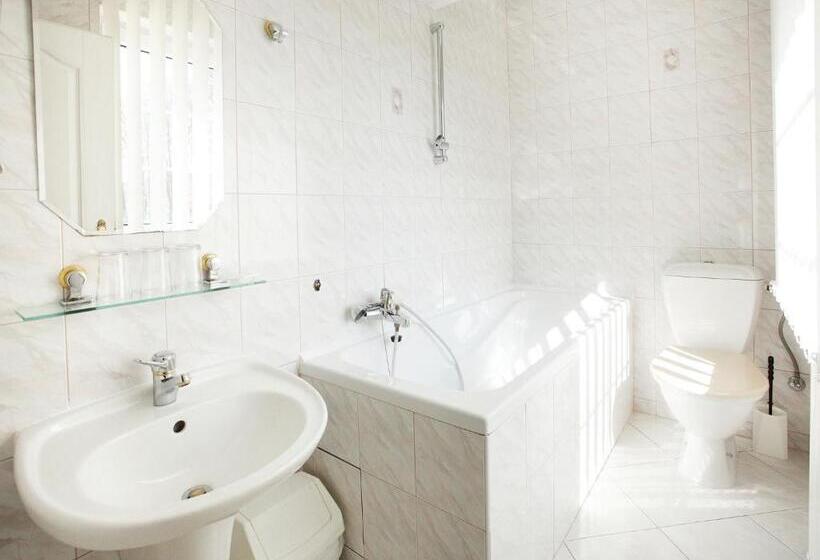 Отель Milan Vopicka