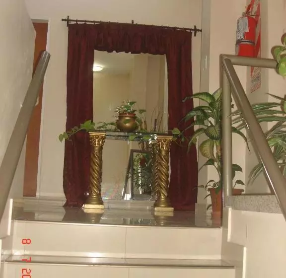 هتل San Carlos
