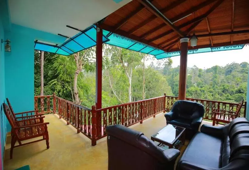 Hotel Tea Forest Lodge