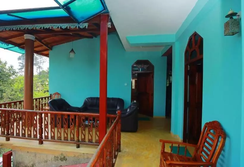Hotel Tea Forest Lodge