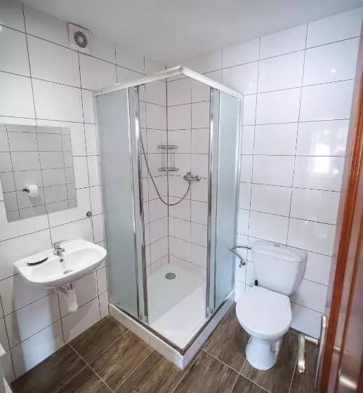 Hotelli Večernice
