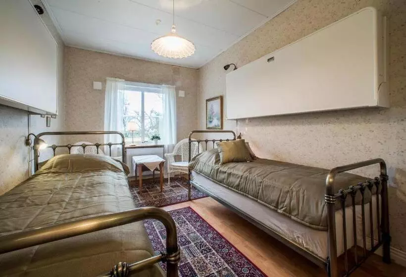 Auberge Anna´s Bed & Kitchen