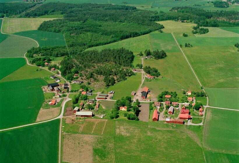 تختخواب و صبحانه Brunnsta Gård