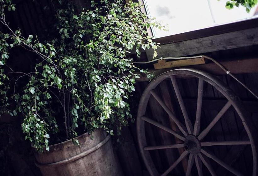 تختخواب و صبحانه Brunnsta Gård