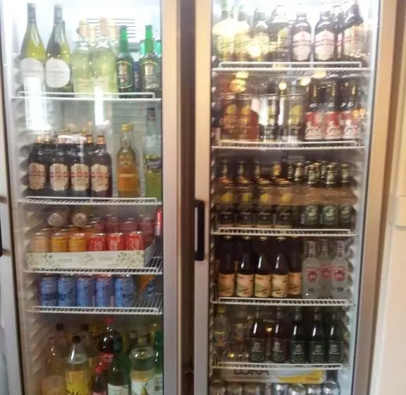 تختخواب و صبحانه Brunnsta Gård