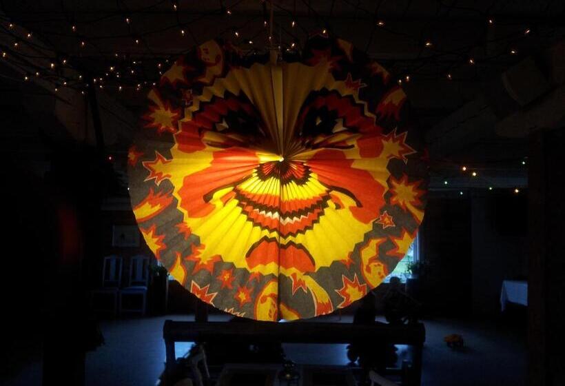 تختخواب و صبحانه Brunnsta Gård