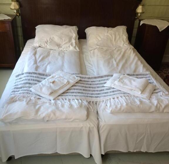 Bed and Breakfast Gjestehuset Ibsen