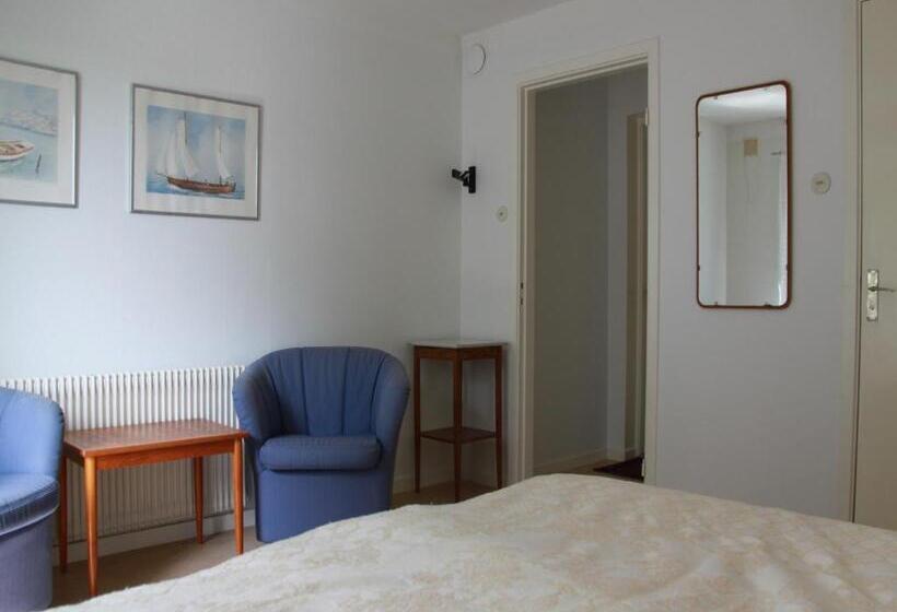 Fjällbacka Pensionat Och Vandrarhem