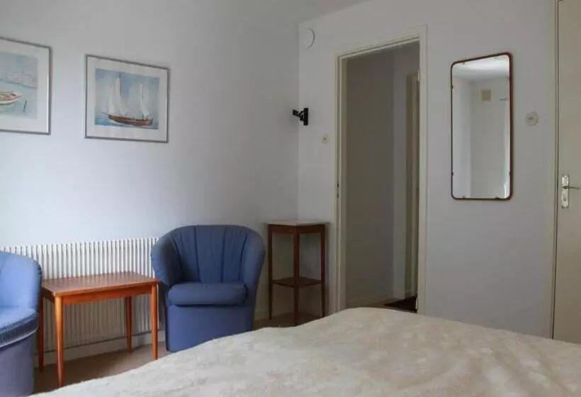 Fjällbacka Pensionat Och Vandrarhem