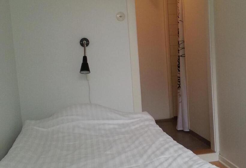 Fjällbacka Pensionat Och Vandrarhem