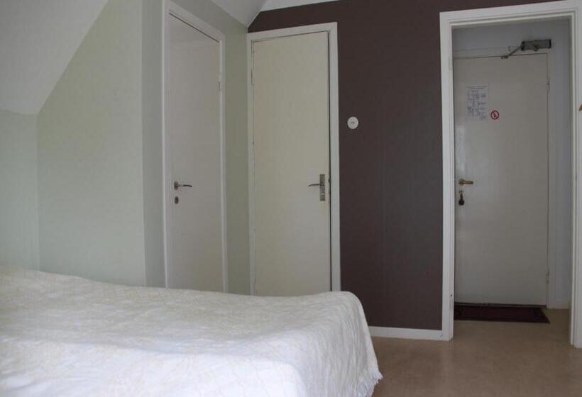 Fjällbacka Pensionat Och Vandrarhem