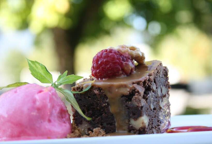 Gloppen Hotell By Classic Norway Hotels