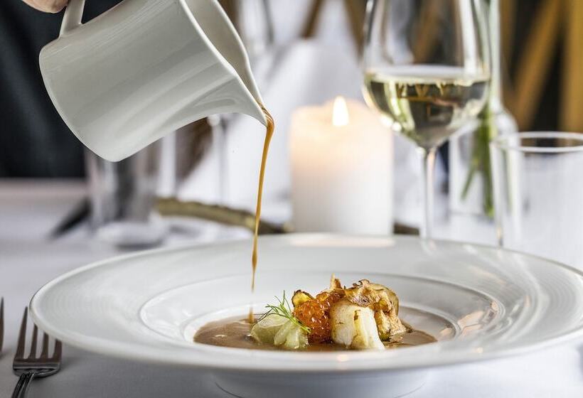 Gloppen Hotell By Classic Norway Hotels