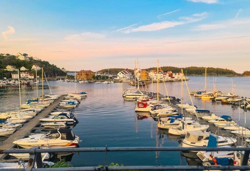 Отель Det Lille