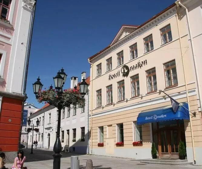 هتل Draakon