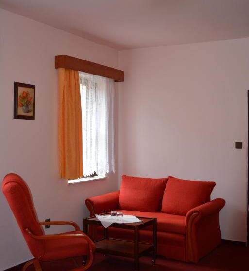 בית מלון כפרי Koruna