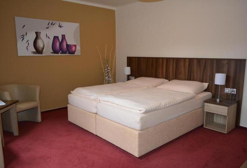 בית מלון כפרי Koruna