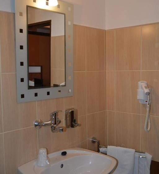 בית מלון כפרי Koruna