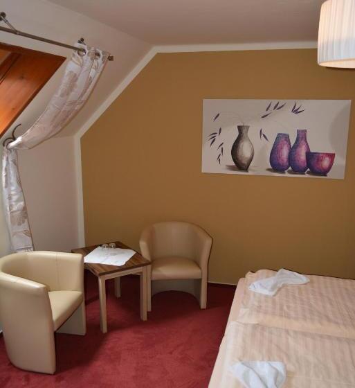 בית מלון כפרי Koruna