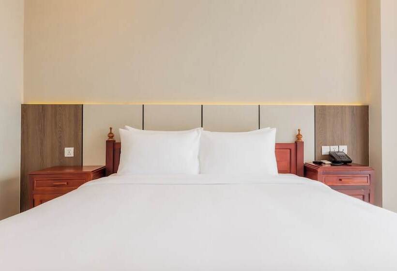 בית מלון כפרי Otres Beach