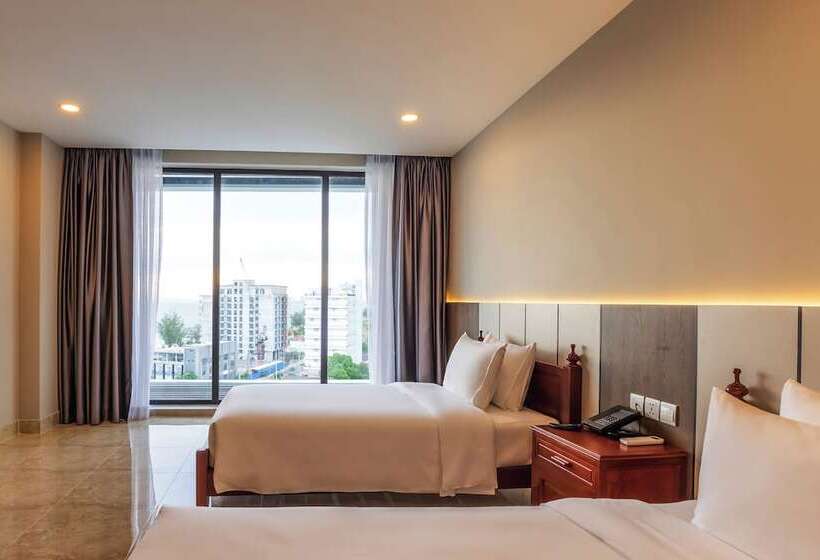 בית מלון כפרי Otres Beach