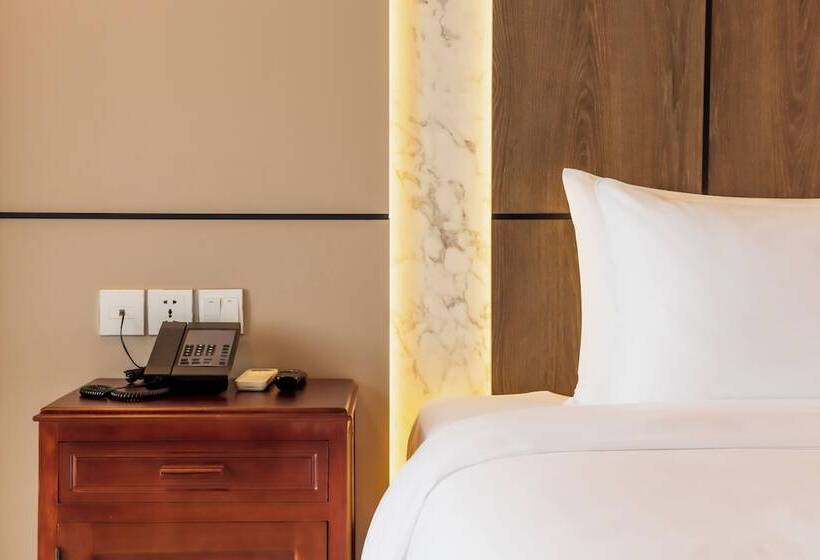 בית מלון כפרי Otres Beach