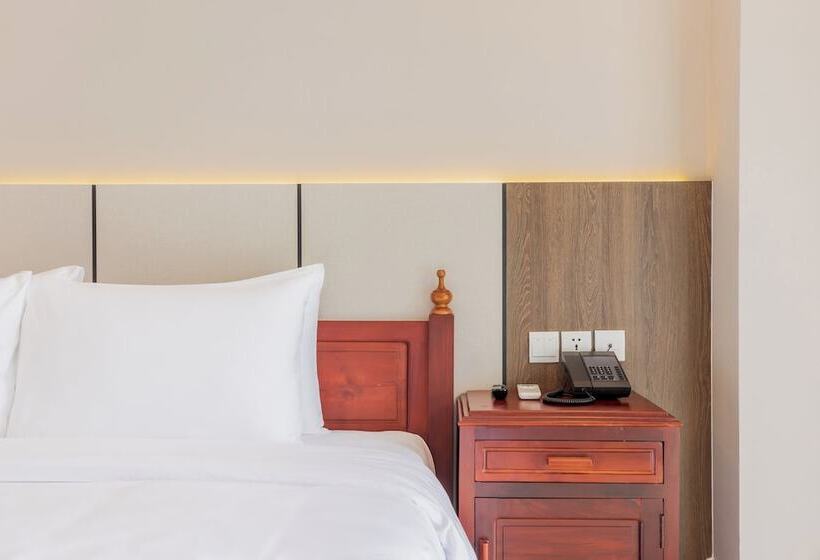 בית מלון כפרי Otres Beach