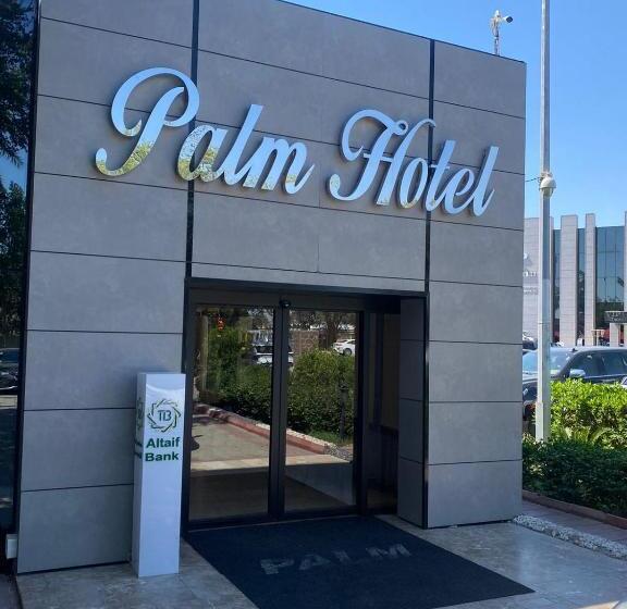 Отель Palm