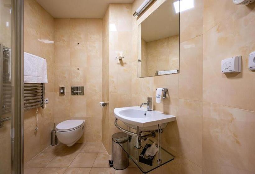 호텔 Penzion V Ráji