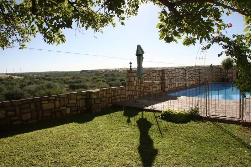 هتل Stampriet Historical Guesthouse