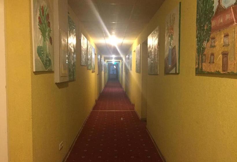 هتل Bed And Breakfast Taurage Center