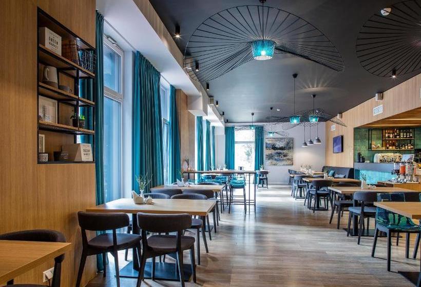 هتل Upa Medical Spa