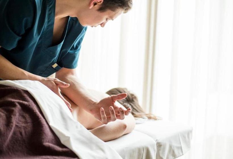 هتل Upa Medical Spa