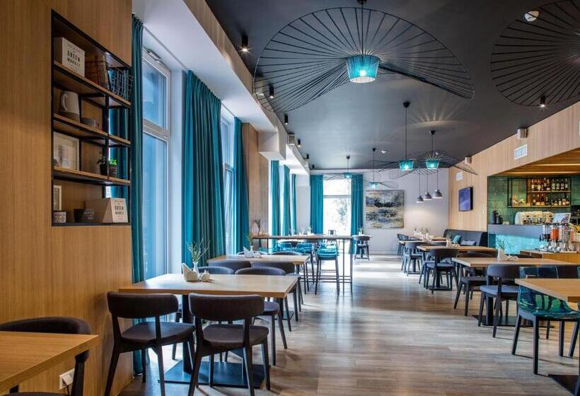 هتل Upa Medical Spa