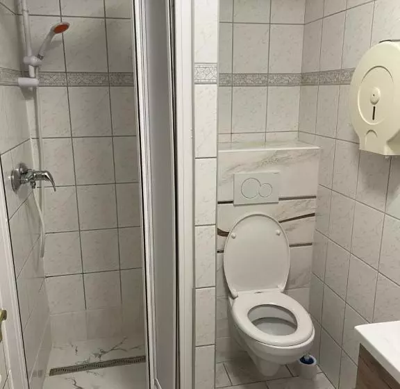 Hotelli V Pivovaře Davle