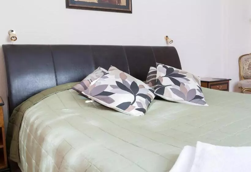 Hotelli Varmland