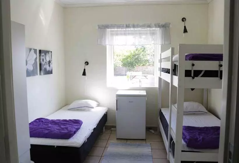 Kärraton Vandrarhem   Hostel