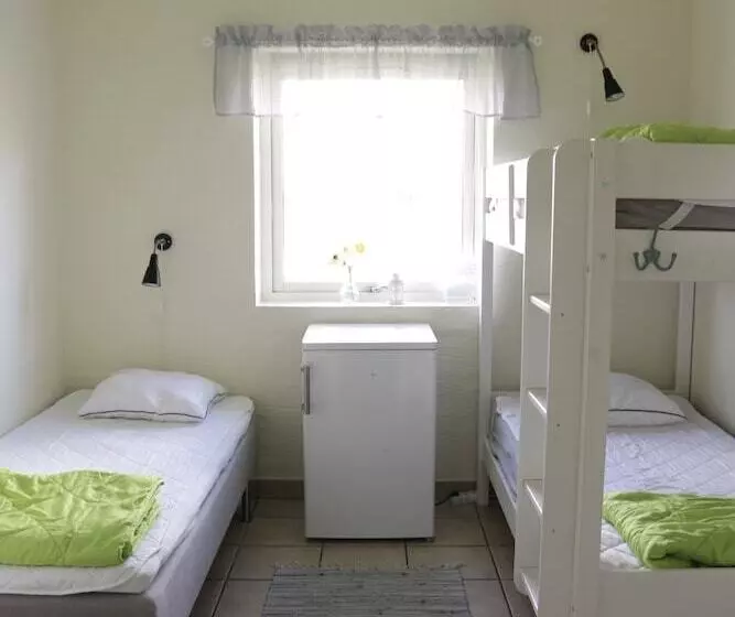 Kärraton Vandrarhem   Hostel