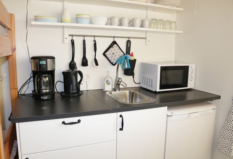 Kärraton Vandrarhem   Hostel