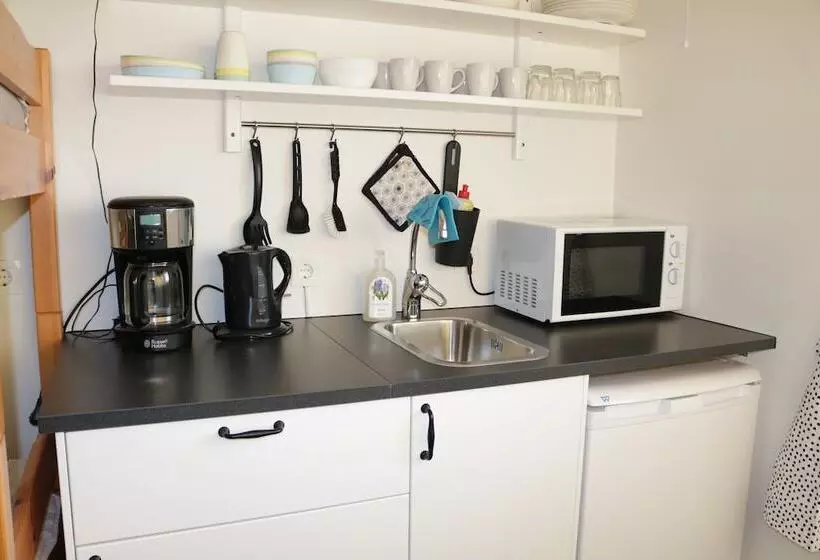 Kärraton Vandrarhem   Hostel