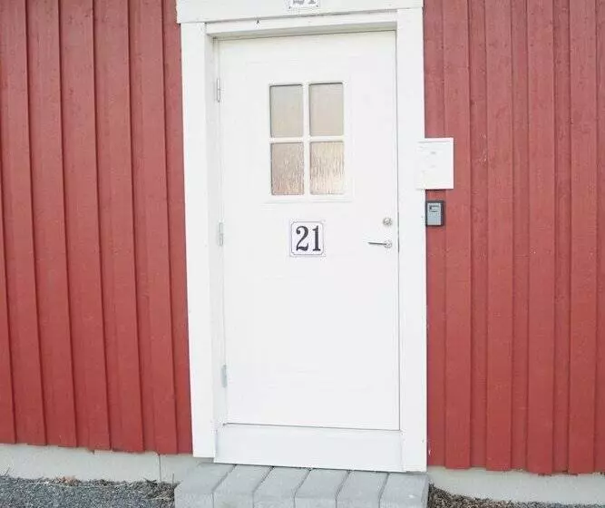 Kärraton Vandrarhem   Hostel