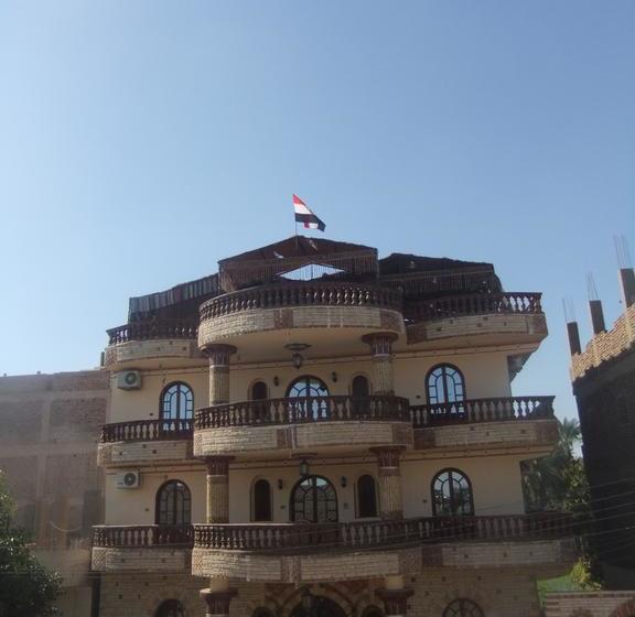 Queen Palace Hotel Luxor