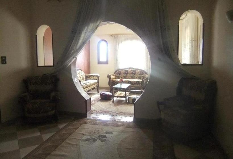 Queen Palace Hotel Luxor